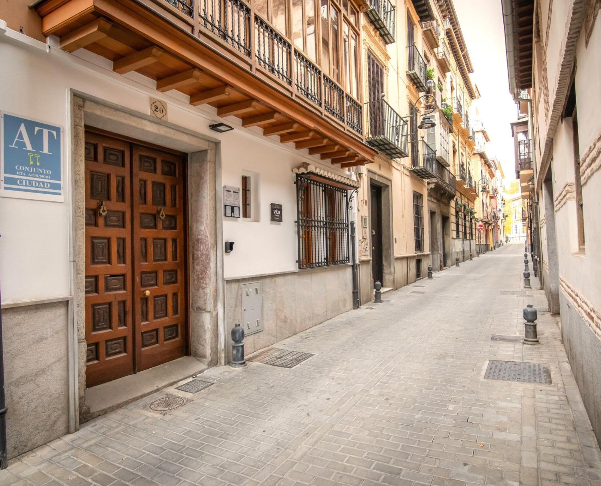 Apartamentos Vita Center Granada Luaran gambar