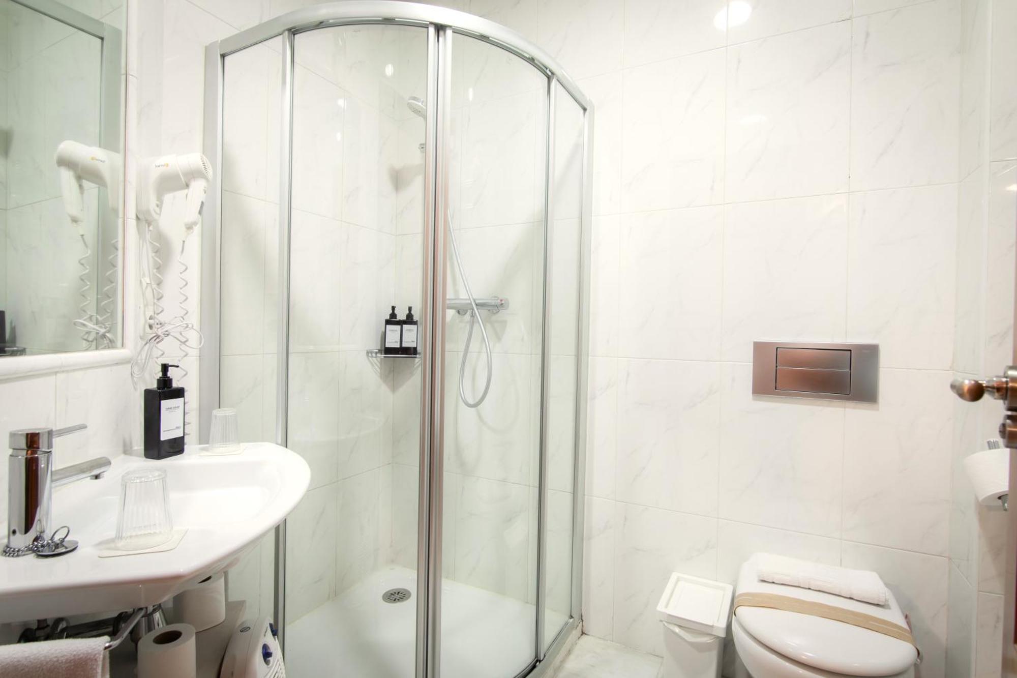 Apartamentos Vita Center Granada Luaran gambar